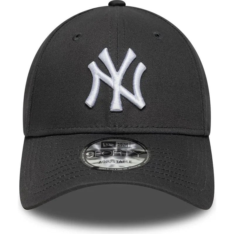 mutsid-kumer-hall-reguleeritav-9forty-league-essential-new-york-yankees-mlb-new-era