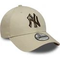 mutsid-kumer-beez-reguleeritav-9forty-camo-infill-new-york-yankees-mlb-new-era
