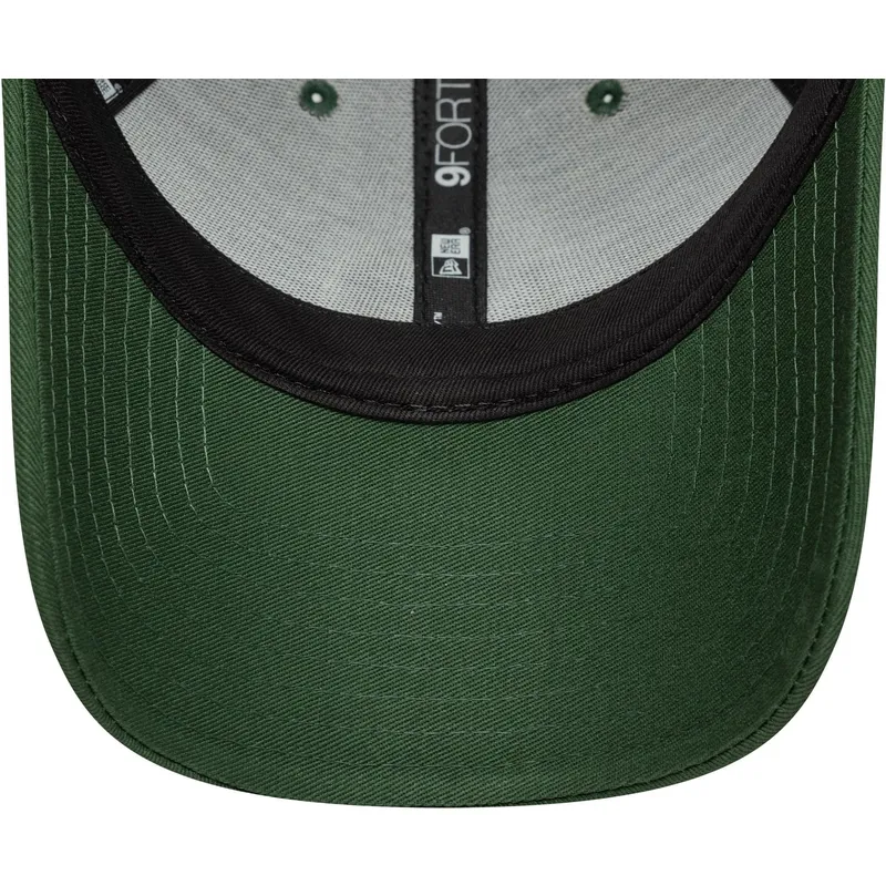 mutsid-kumer-roheline-reguleeritav-9forty-essential-vespa-piaggio-new-era