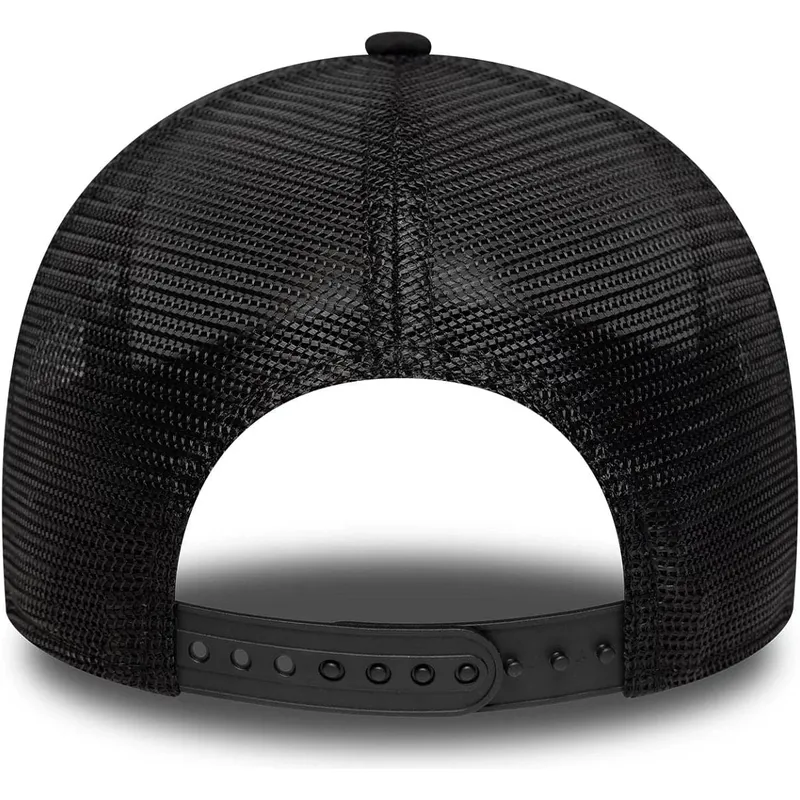 cap-kumer-black-snapback-9forty-m-crown-new-era