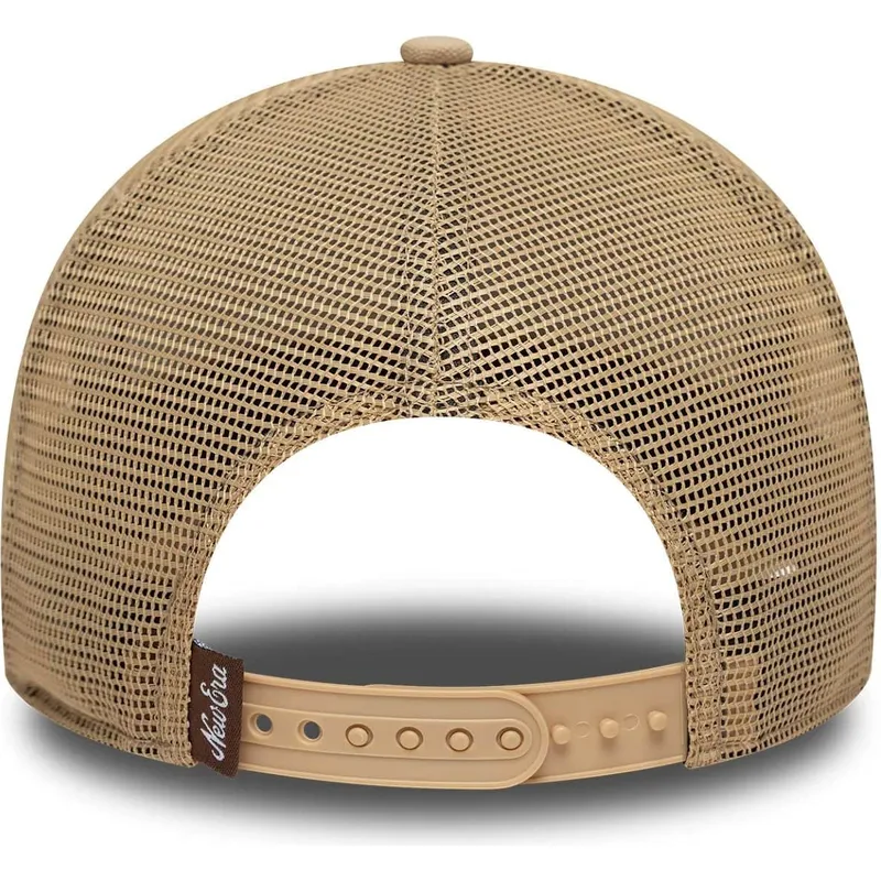 mutsid-kumer-pruun-snapback-a-frame-oval-canvas-distress-new-era