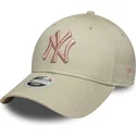 mutsid-kumer-beez-reguleeritav-rosa-9forty-league-essential-new-york-yankees-mlb-new-era