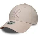 new-era-curved-brim-women-pink-logo-9forty-metallic-logo-new-york-yankees-mlb-pink-adjustable-cap