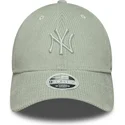 mutsid-kumer-roheline-reguleeritav-9forty-m-crown-pastel-cord-new-york-yankees-mlb-new-era