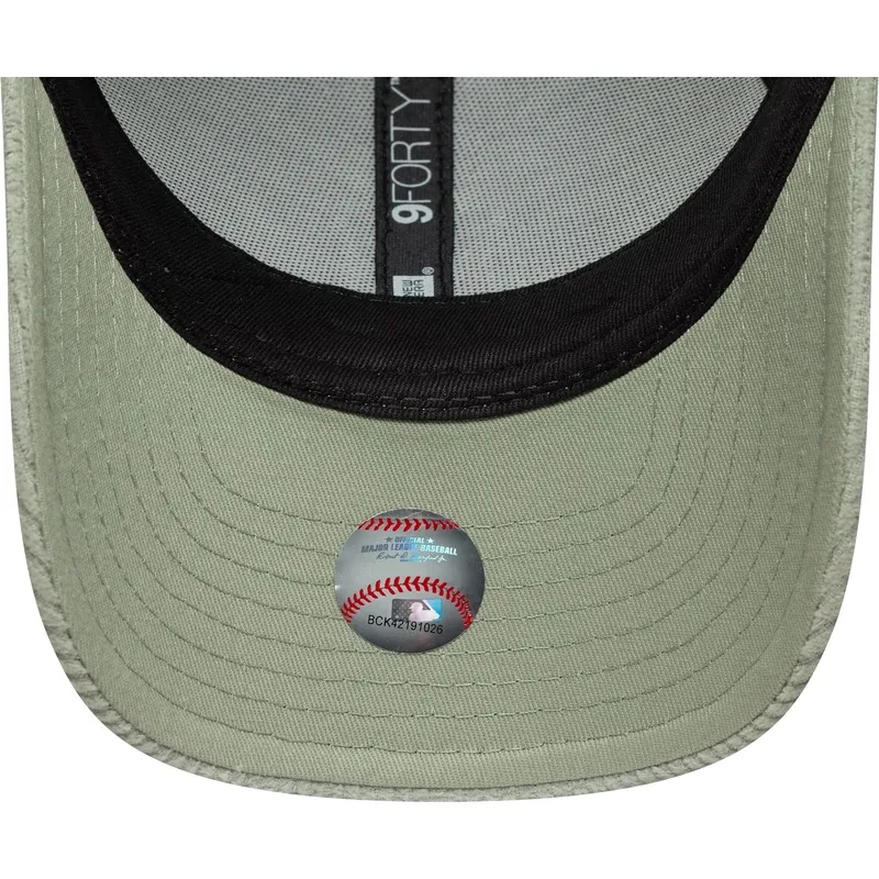 mutsid-kumer-roheline-reguleeritav-9forty-m-crown-pastel-cord-new-york-yankees-mlb-new-era