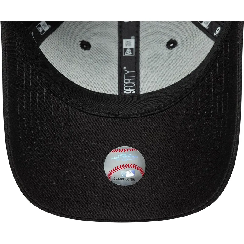 cap-kumer-black-adjustable-strap-lastele-9forty-fruit-icon-new-york-yankees-mlb-new-era