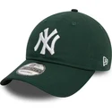 mutsid-kumer-roheline-reguleeritav-9twenty-league-essential-new-york-yankees-mlb-new-era