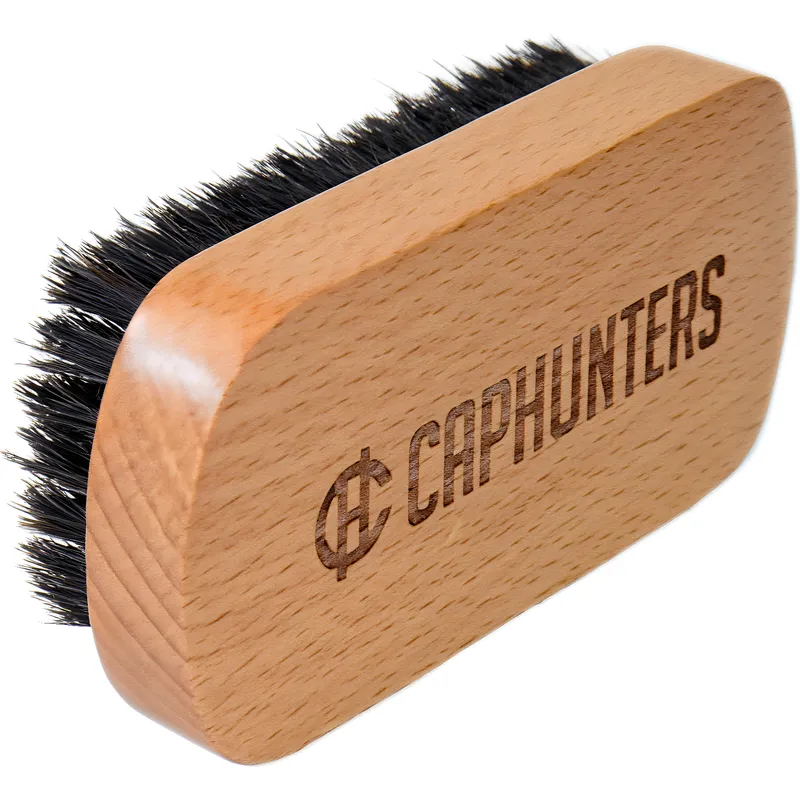 tarvikud-pruun-puidust-hari-caphunters