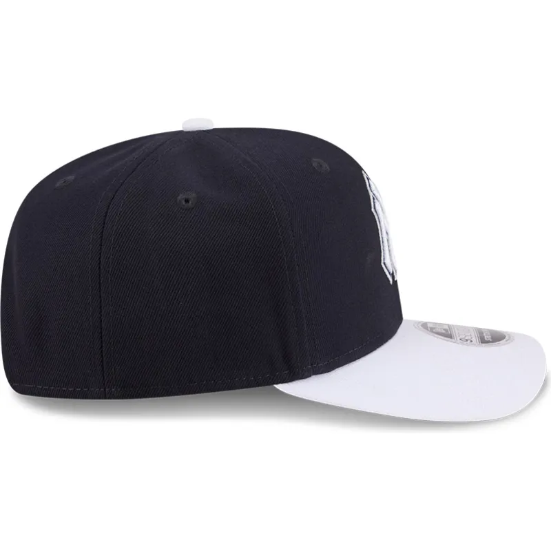 mutsid-kumer-meresinine-snapback-9seventy-stretch-snap-flower-new-york-yankees-mlb-new-era