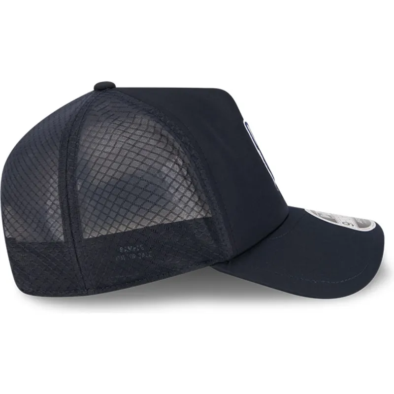 cap-kumer-navy-blue-snapback-9forty-apex-batting-practice-alt-new-york-yankees-mlb-new-era