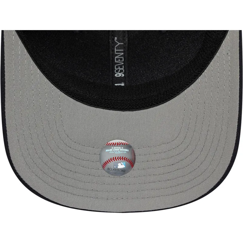 mutsid-kumer-meresinine-snapback-9seventy-stretch-snap-circle-spring-training-new-york-yankees-mlb-new-era