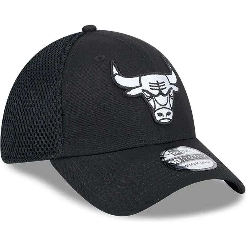 mutsid-kumer-must-liibuv-39thirty-evergreen-neo-chicago-bulls-nba-new-era