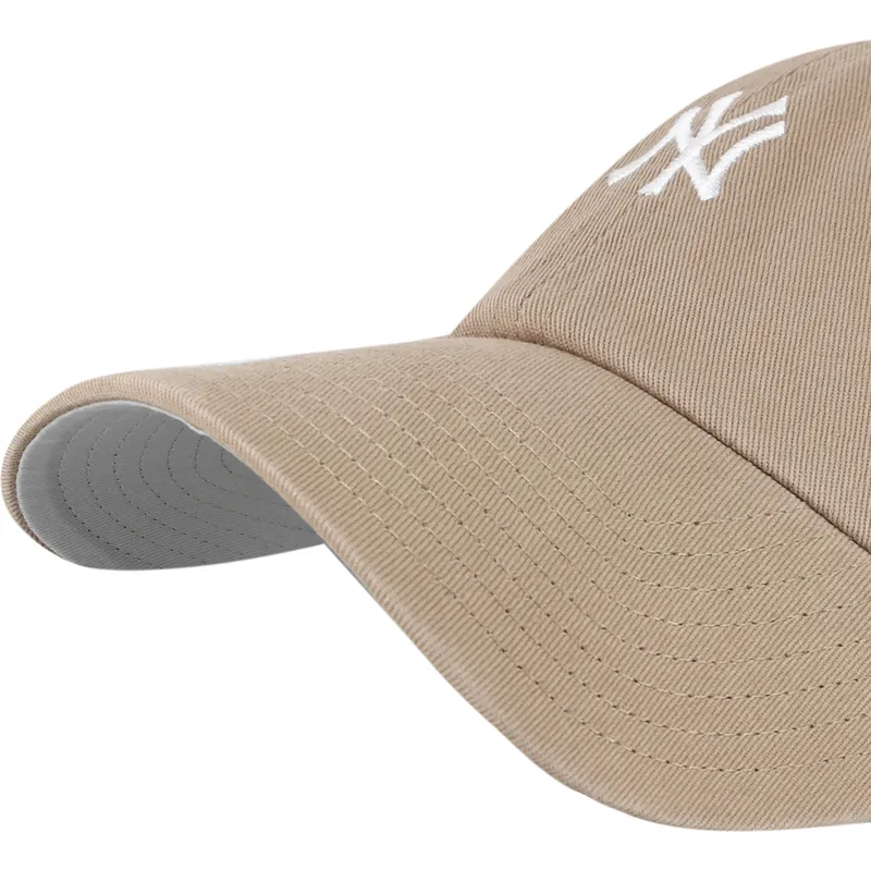 mutsid-kumer-pruun-reguleeritav-clean-up-base-runner-new-york-yankees-mlb-47-brand