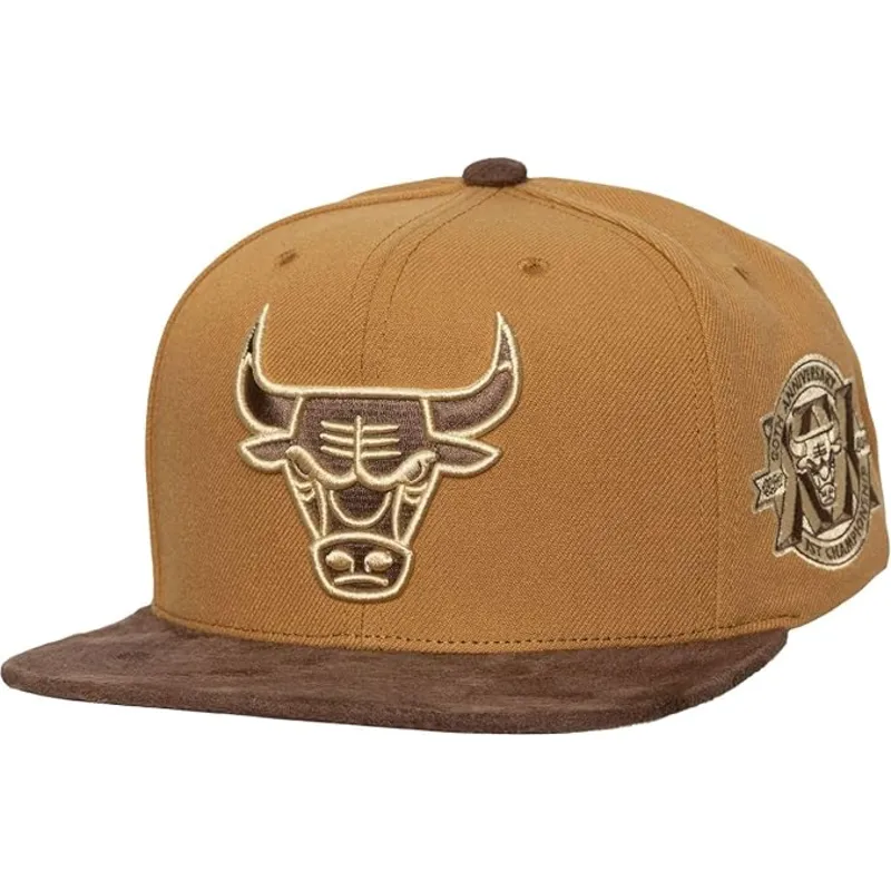 mutsid-lame-pruun-reguleeritav-coffee-strapback-chicago-bulls-nba-mitchell-ness