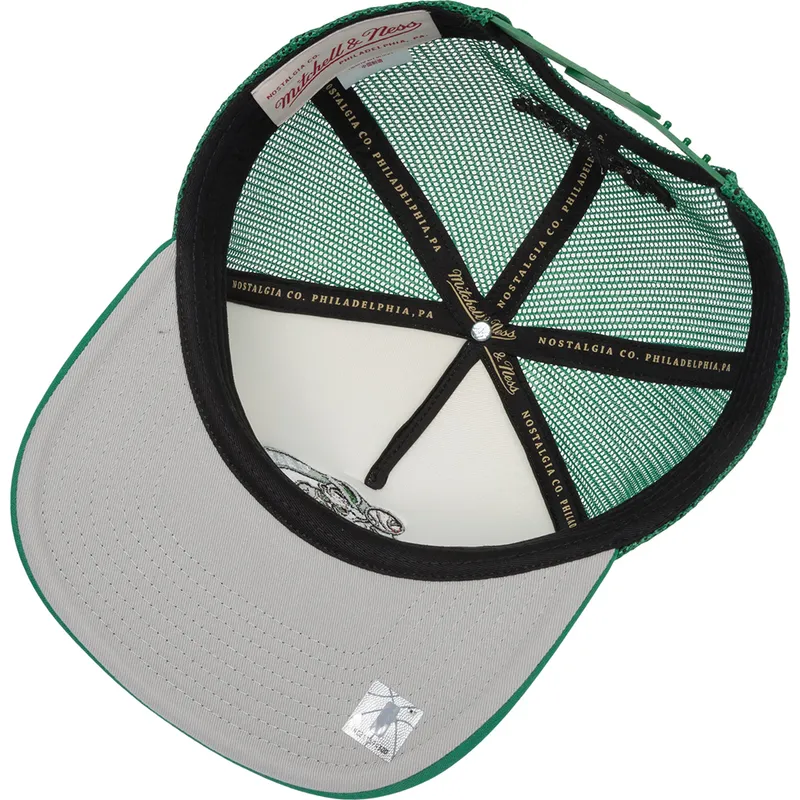 mitchell-ness-vintage-block-boston-celtics-nba-beige-and-green-trucker-hat