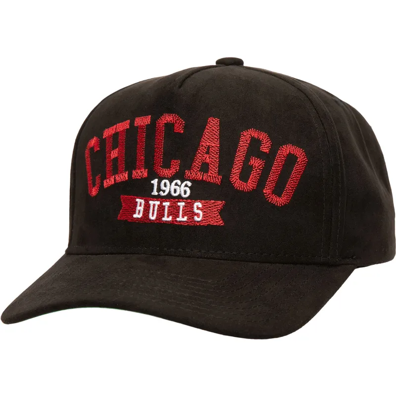 mitchell-ness-curved-brim-shady-suede-pro-chicago-bulls-nba-black-snapback-cap
