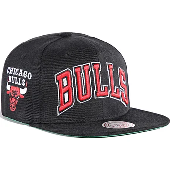 Mitchell & Ness Flat Brim Triple Play Chicago Bulls NBA Black Snapback Cap