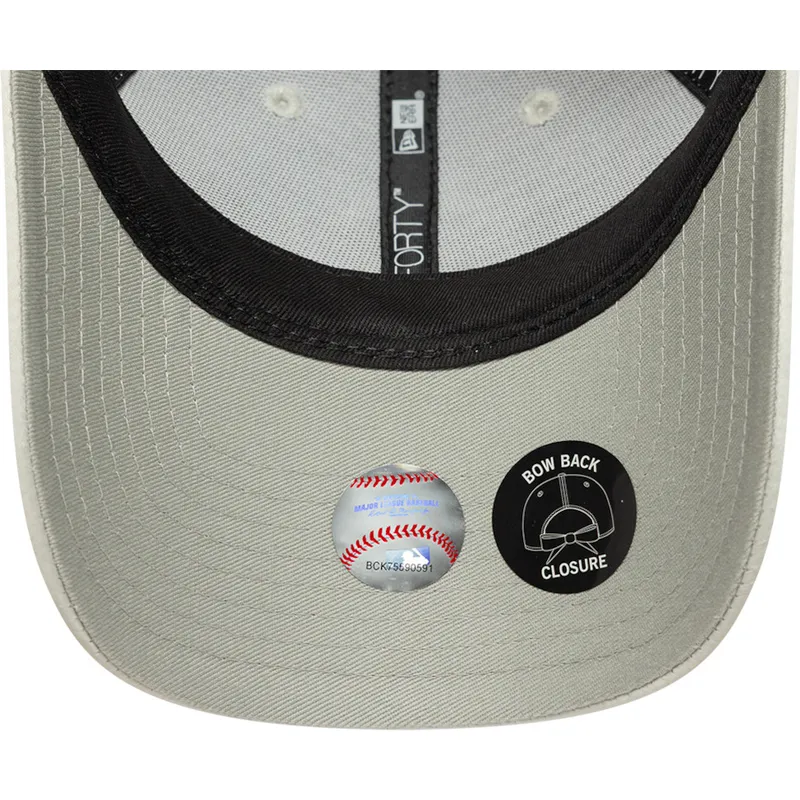 cap-kumer-green-adjustable-strap-9forty-bow-back-satin-new-york-yankees-mlb-new-era