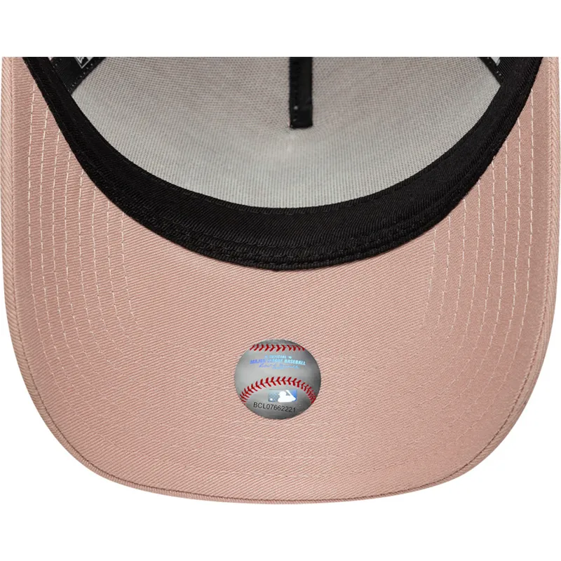mutsid-kumer-roosa-snapback-9forty-a-frame-floral-new-york-yankees-mlb-new-era