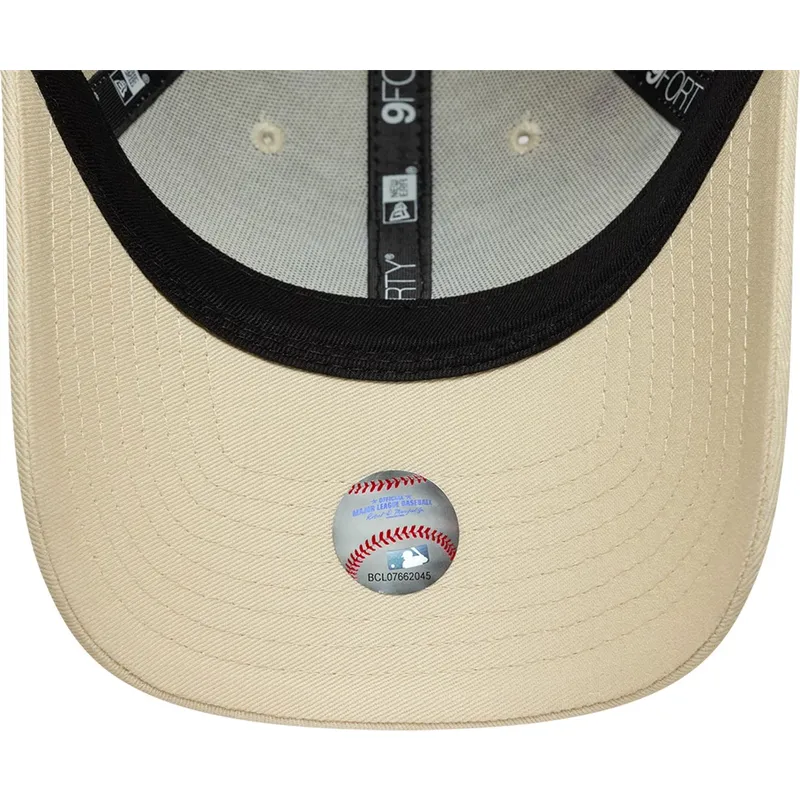 mutsid-kumer-beez-reguleeritav-9forty-floral-icon-side-new-york-yankees-mlb-new-era