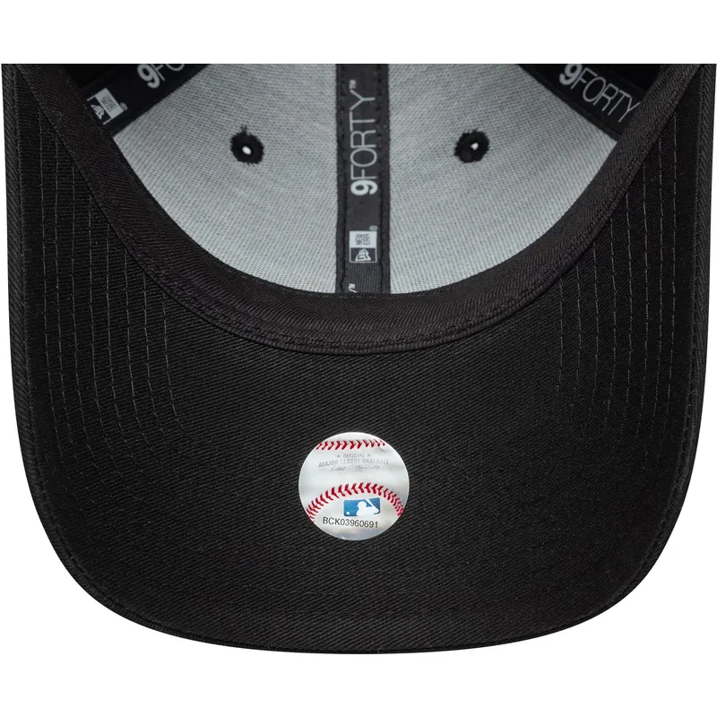 mutsid-kumer-must-reguleeritav-9forty-floral-infill-los-angeles-dodgers-mlb-new-era