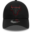 mutsid-kumer-must-reguleeritav-9forty-team-outline-chicago-bulls-nba-new-era