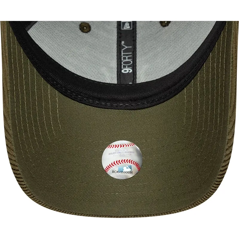 cap-kumer-green-adjustable-strap-9forty-soft-cord-new-york-yankees-mlb-new-era