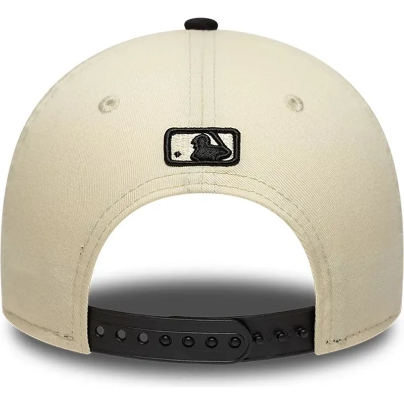 mutsid-kumer-beez-snapback-9forty-m-crown-side-script-new-york-mets-mlb-new-era