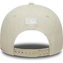 cap-kumer-beige-snapback-9forty-m-crown-linen-new-york-yankees-mlb-new-era