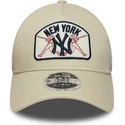 mutsid-kumer-beez-snapback-9forty-m-crown-a-frame-new-york-yankees-mlb-new-era