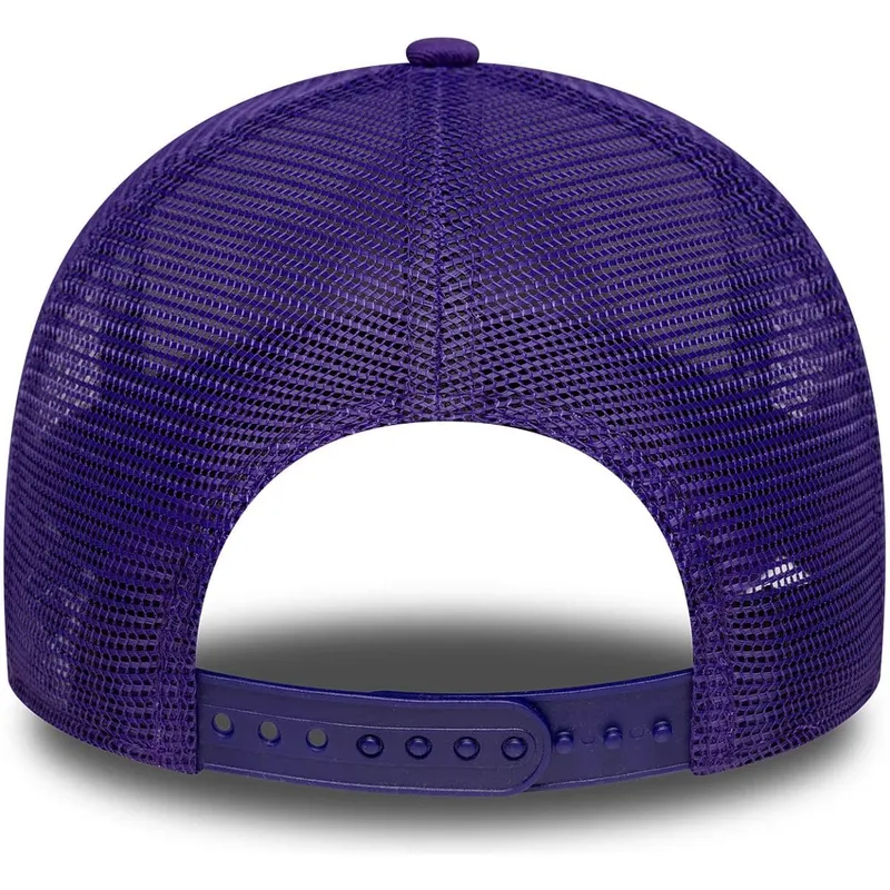 mutsid-kumer-violetne-snapback-a-frame-side-patch-los-angeles-lakers-nba-new-era