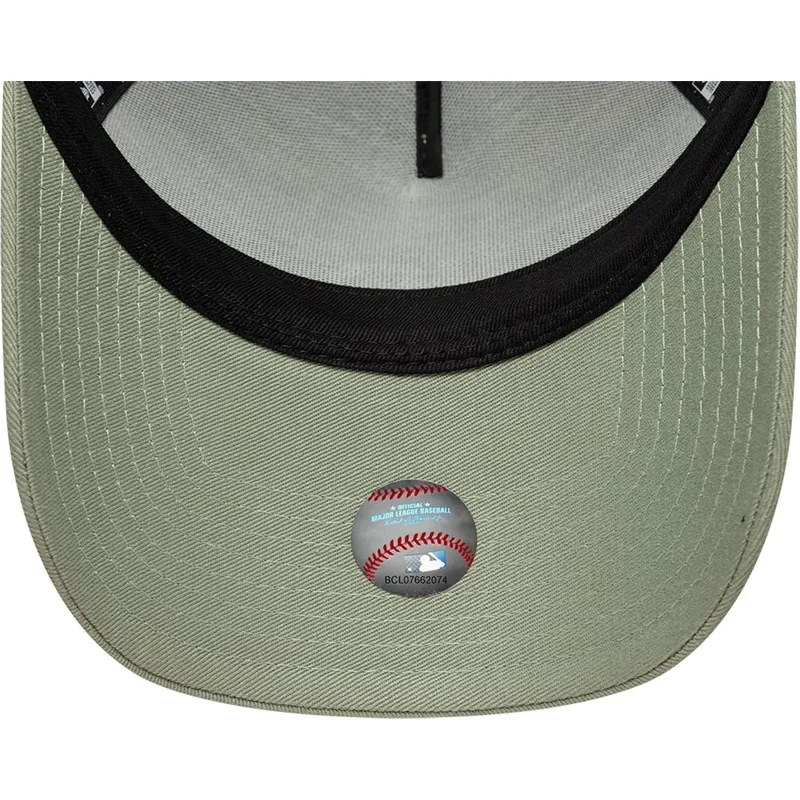 mutsid-kumer-roheline-snapback-a-frame-outline-los-angeles-dodgers-mlb-new-era mutsid-kumer-roheline-snapback-a-frame-outline-los-angeles-dodgers-mlb-new-era
