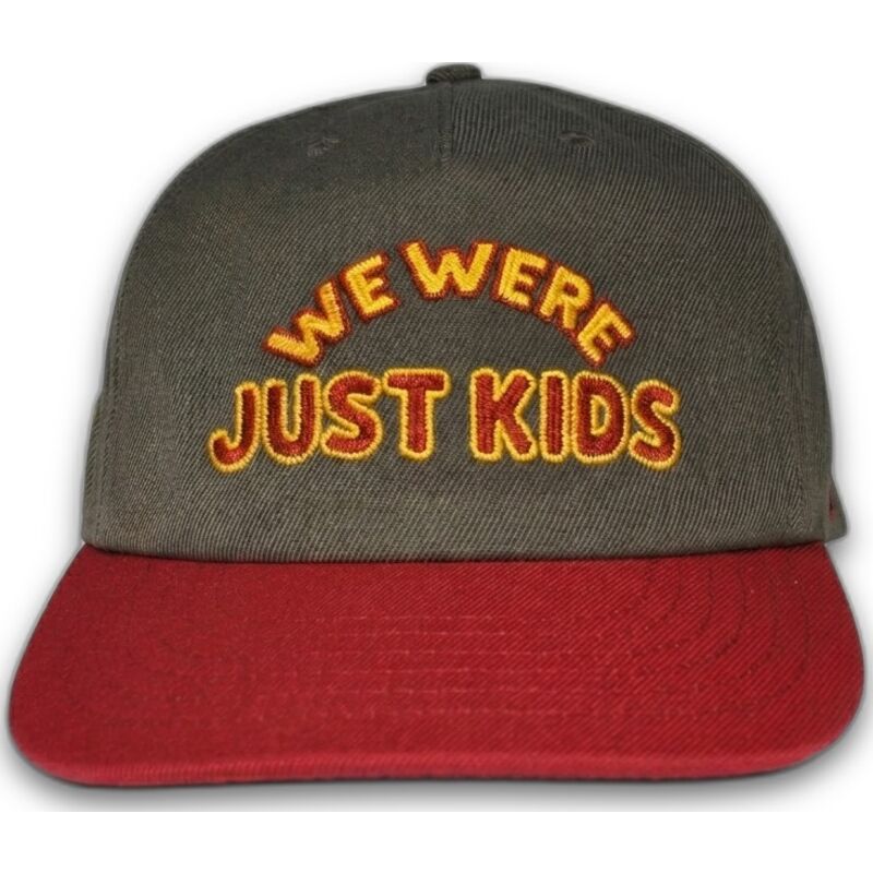 mutsid-kumer-mitmevarviline-snapback-just-kids-the-retro-homenage