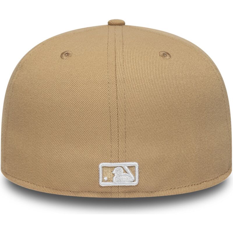 mutsid-lame-pruun-reguleeritav-claro-59fifty-league-essential-new-york-yankees-mlb-new-era