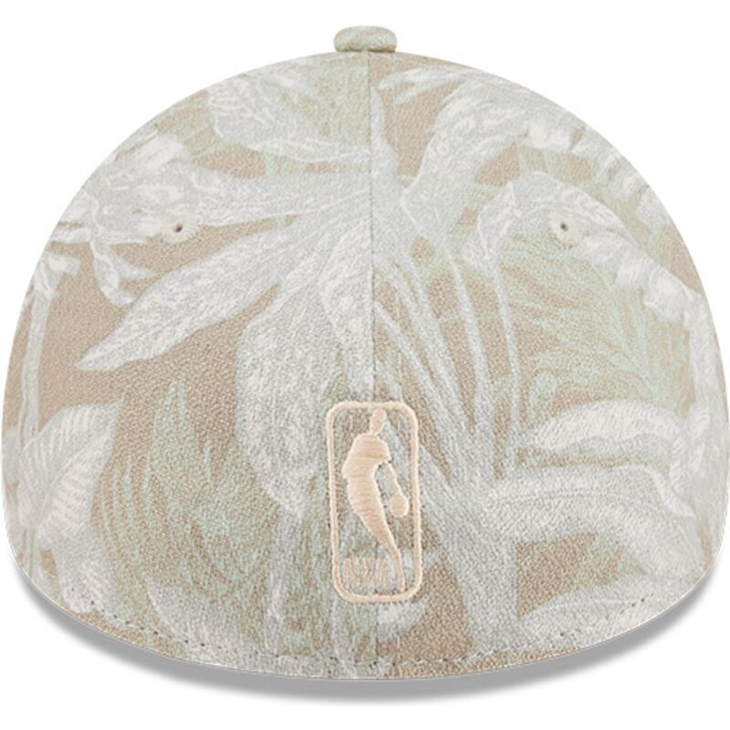 mutsid-kumer-beez-liibuv-59forty-a-frame-leafy-palm-chicago-bulls-nba-new-era