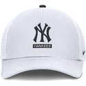mutsid-kumer-valge-snapback-primetime-dri-fit-rise-structured-new-york-yankees-mlb-nike