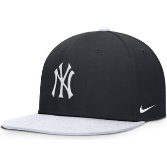 Nike Flat Brim Youth Dri-Fit Pro Structured Square Bill New York Yankees MLB Navy Blue and White Snapback Cap