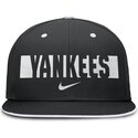 cap-lame-black-ajustada-primetime-dri-fit-true-structured-round-bill-new-york-yankees-mlb-nike