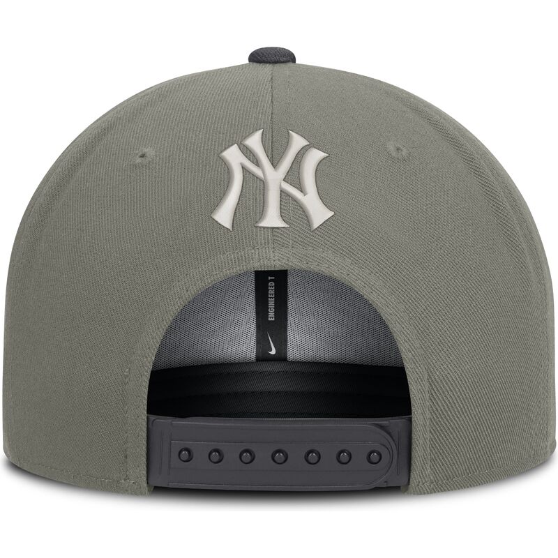 mutsid-lame-roheline-snapback-dri-fit-pro-structured-square-bill-new-york-yankees-mlb-nike