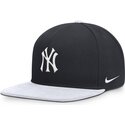 mutsid-lame-meresinine-snapback-dri-fit-pro-structured-square-bill-new-york-yankees-mlb-nike