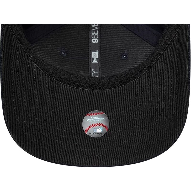 mutsid-kumer-meresinine-snapback-9seventy-stretch-snap-player-replica-new-york-yankees-mlb-new-era