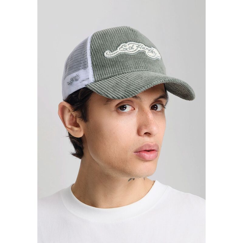 mutsid-kumer-roheline-snapback-embroidery-applique-cord-ed-hardy