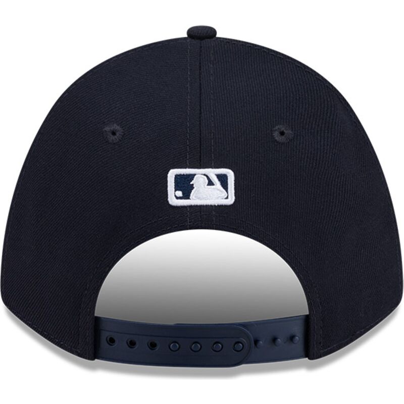 mutsid-kumer-meresinine-snapback-9forty-m-crown-hall-of-fame-new-york-yankees-mlb-new-era