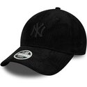 mutsid-kumer-must-reguleeritav-9forty-cord-new-york-yankees-mlb-new-era