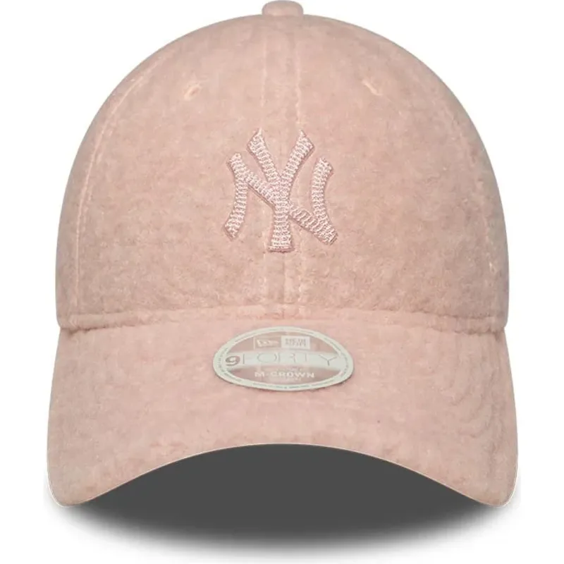 mutsid-kumer-roosa-snapback-rosa-9forty-m-crown-winter-borg-new-york-yankees-mlb-new-era