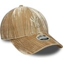 mutsid-kumer-beez-reguleeritav-9twenty-velour-new-york-yankees-mlb-new-era