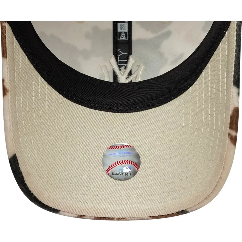 mutsid-kumer-pruun-reguleeritav-9twenty-animal-print-new-york-yankees-mlb-new-era mutsid-kumer-pruun-reguleeritav-9twenty-animal-print-new-york-yankees-mlb-new-era
