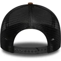 mutsid-kumer-pruun-snapback-a-frame-distressed-cord-red-bull-racing-formula-1-new-era