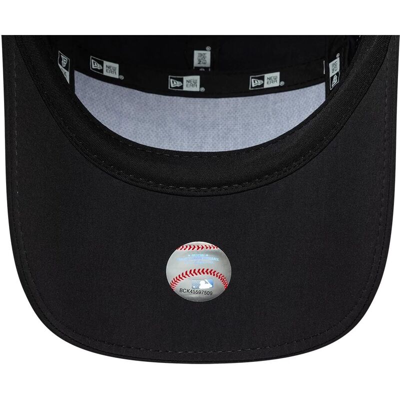 mutsid-kumer-must-snapback-runner-tech-midi-new-york-yankees-mlb-new-era mutsid-kumer-must-snapback-runner-tech-midi-new-york-yankees-mlb-new-era