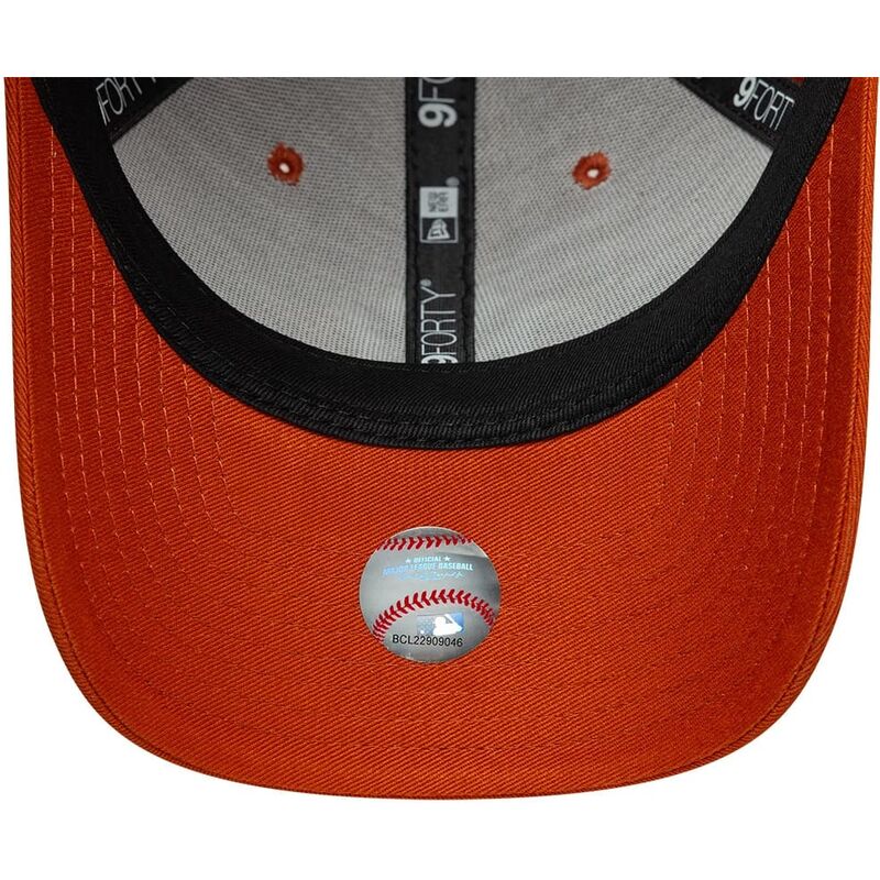 mutsid-kumer-oranz-snapback-9forty-m-crown-new-york-yankees-mlb-new-era